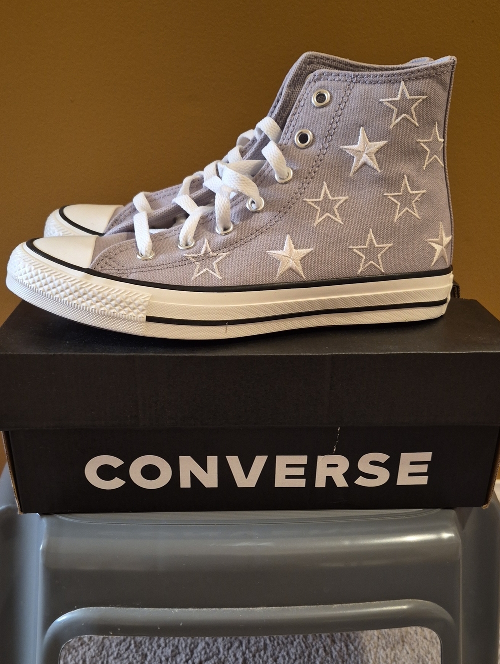Converse Kids High-Top Star Canvas Sneakers in Gray and White